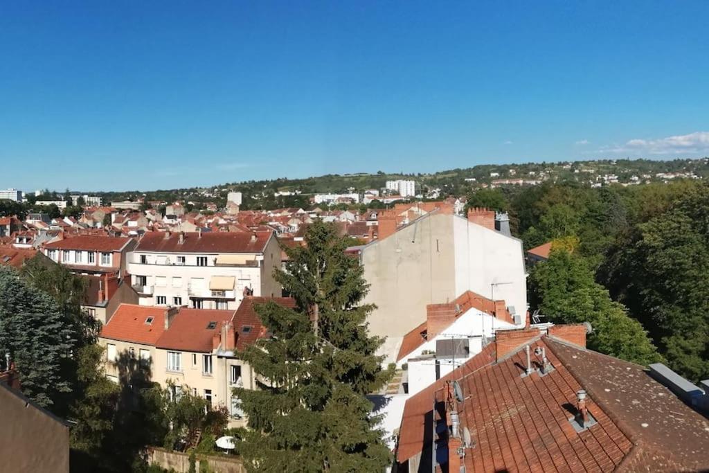 Bel Appartement Au Bord De L'Allier Classe 4* Vichy Extérieur photo